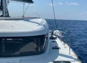 Rent a catamaran in Porto Capo d'Orlando Marina - Lagoon 40