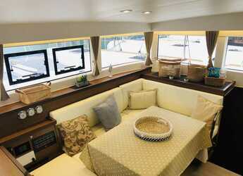 Rent a catamaran in Porto Capo d'Orlando Marina - Lagoon 40