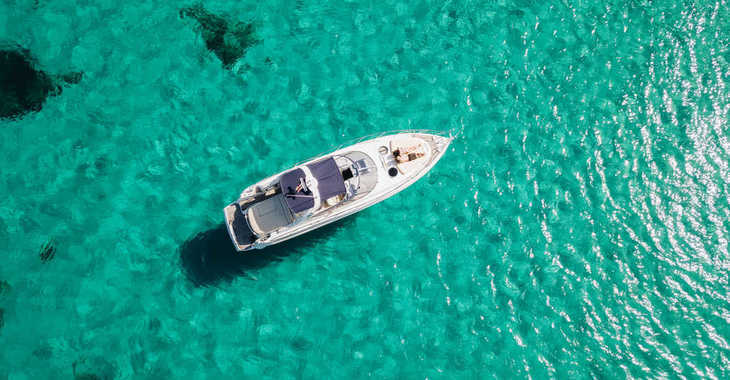 Rent a yacht in Marina Botafoch - Cranchi 41