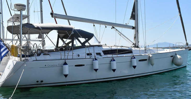 Rent a sailboat in Volos - Oceanis 54