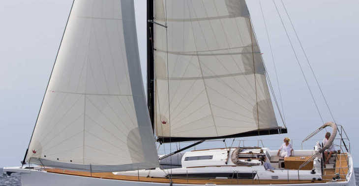Rent a sailboat in Marina Kremik - Dufour 520 GL(owner version)