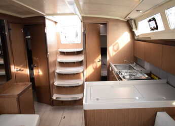 Alquilar velero en Volos - Oceanis 41.1