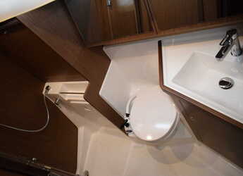 Alquilar velero en Volos - Oceanis 41.1