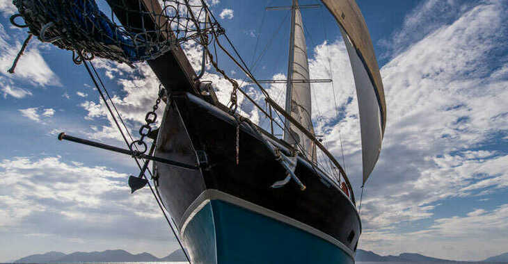 Rent a schooner in Marina Gouvia - Gulet