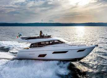 Chartern Sie yacht in Marina Frapa - Ferretti Yachts 450