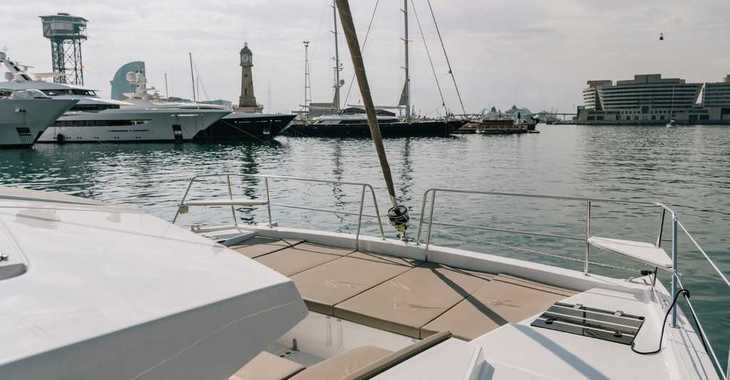Alquilar catamarán en Port Olimpic de Barcelona - Bali 4.1 (Only Day Charter)