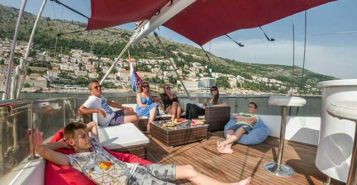 Rent a schooner in ACI Marina Dubrovnik - Luxury Gulet