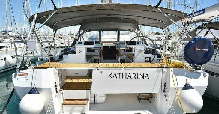 Rent a sailboat in Marina Kornati - Bavaria C45 Style