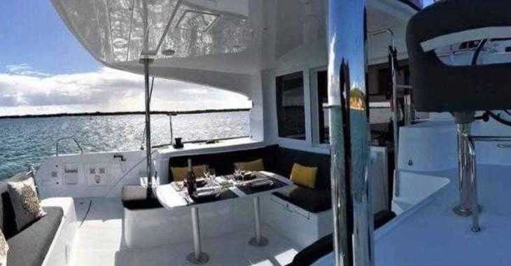 Alquilar catamarán en Club Naútico de Sant Antoni de Pormany - Lagoon 40