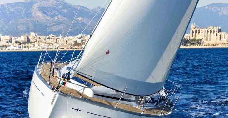 Rent a sailboat in Real Club Náutico de Valencia - Bavaria 44