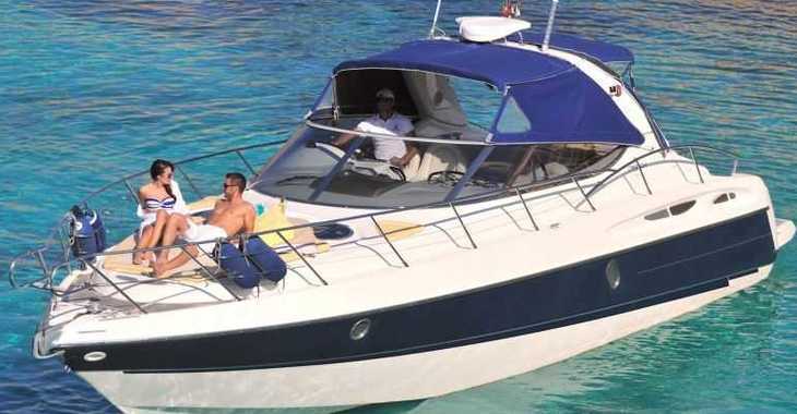 padle ondsindet hovedlandet Rent a yacht with a capacity of 8 persons in Porto Cervo ref23413