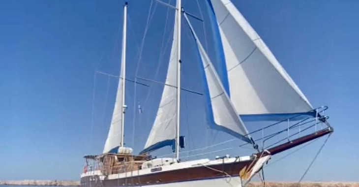Rent a schooner in Port Forum - GOLETA 24M
