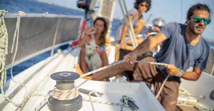 Rent a sailboat in La savina - Nautica CBS Serenity 35