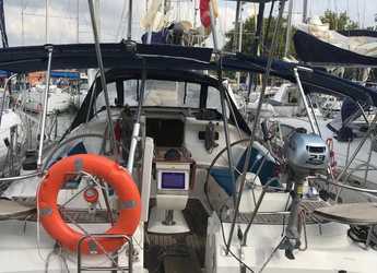 Rent a sailboat in Marina del Sur. Puerto de Las Galletas - Elan 434 Impression