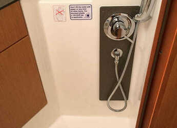 Louer voilier à Agios Kosmas Marina - Bavaria Cruiser 46 - 4 cab.