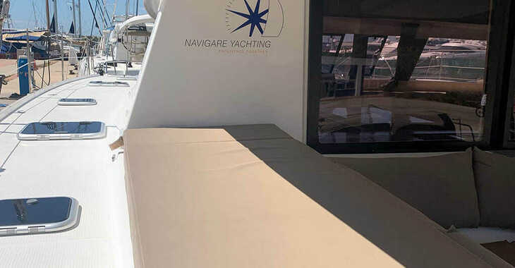 Rent a catamaran in Agios Kosmas Marina - Fountaine Pajot Saba 50 - 6 + 2 cab.