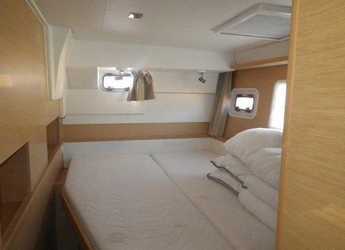 Louer catamaran à Agios Kosmas Marina - Lagoon 400 S2 - 4 + 2 cab.