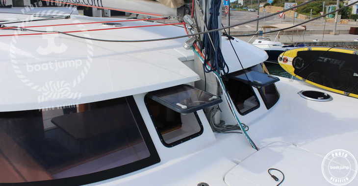 Rent a catamaran in Port Mahon - Lipari 41