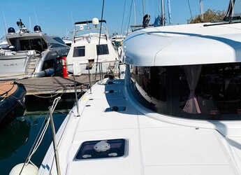 Chartern Sie katamaran in Agios Kosmas Marina - Lagoon 42 - 4 + 2 cab.