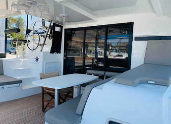 Chartern Sie katamaran in Agios Kosmas Marina - Lagoon 42 - 4 + 2 cab.