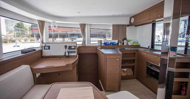 Rent a catamaran in ACI Marina Dubrovnik - Lagoon 42 - 4 + 2 cab.