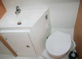 Alquilar catamarán en ACI Marina Dubrovnik - Lagoon 42 - 4 + 2 cab.