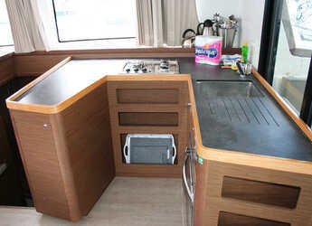 Alquilar catamarán en ACI Marina Dubrovnik - Lagoon 42 - 4 + 2 cab.