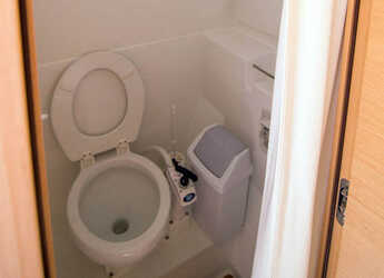 Alquilar catamarán en Marina Baotić - Lagoon 52 F - 6 + 2 cab.