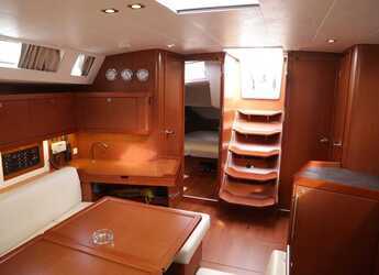 Chartern Sie segelboot in D-Marin Gocek - Oceanis 45 - 3 cab.