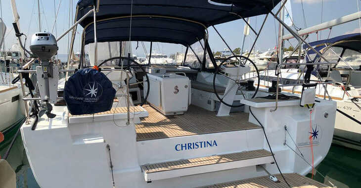 Chartern Sie segelboot in Agios Kosmas Marina - Oceanis 51.1 - 5 + 1 cab.