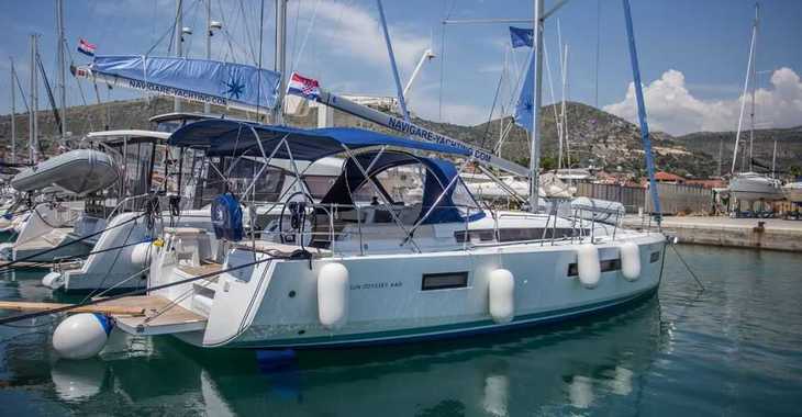 Chartern Sie segelboot in Agios Kosmas Marina - Sun Odyssey 440 