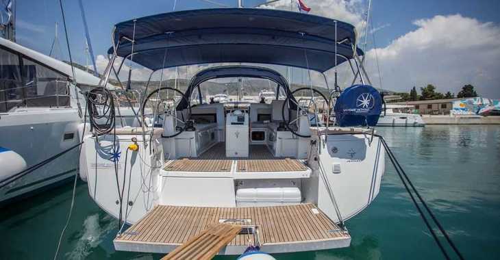 Rent a sailboat in Agios Kosmas Marina - Sun Odyssey 440 
