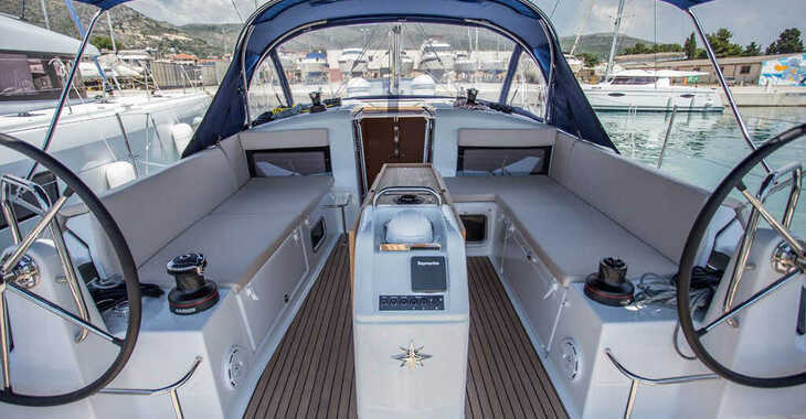 Rent a sailboat in ACI Marina Dubrovnik - Sun Odyssey 440 - 3 cab.