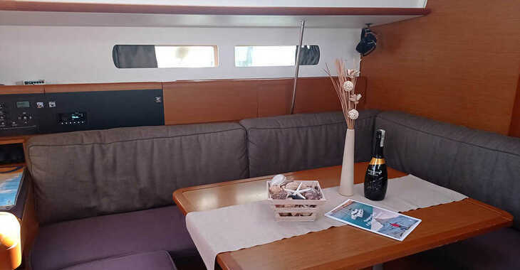Chartern Sie segelboot in Naviera Balear - Sun Odyssey 479 - 4 cab.