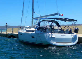 Rent a sailboat in Agios Kosmas Marina - Sun Odyssey 519 - 4 + 1 cab.