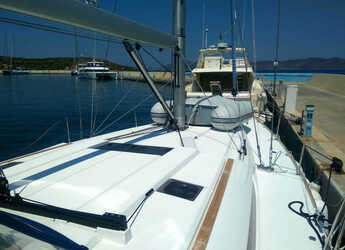 Louer voilier à Agios Kosmas Marina - Sun Odyssey 519 - 4 + 1 cab.