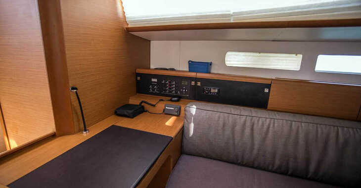 Louer voilier à Marina Baotić - Sun Odyssey 519 - 5 cab.