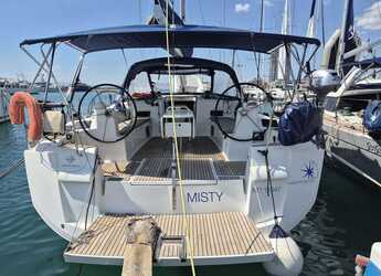Chartern Sie segelboot in Agios Kosmas Marina - Sun Odyssey 519 - 5 cab.