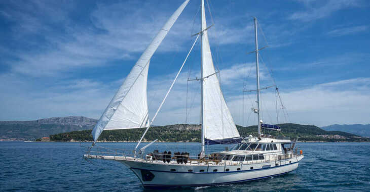 Rent a schooner in Marina Split (ACI Marina) - Gulet Alba