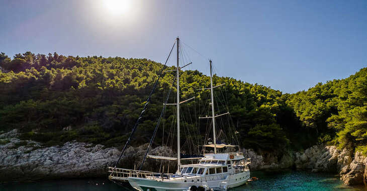 Rent a schooner in Split (ACI Marina) - Gulet Maske