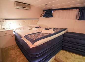 Rent a schooner in Marina Mandalina - Gulet Aurum