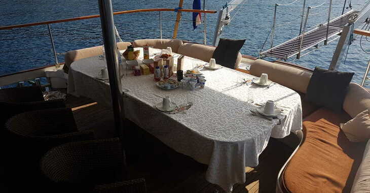 Rent a schooner in Marina Split (ACI Marina) - Gulet Vito 