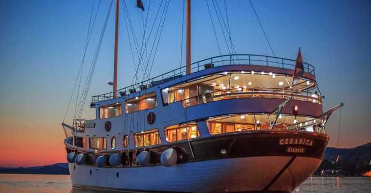 Rent a schooner in Split (ACI Marina) - Gulet Cesarica