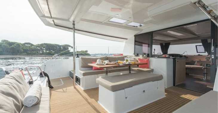 Rent a catamaran in Nanny Cay - Helia 44 - 4 Cabin