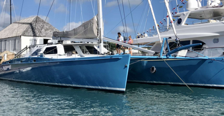 Rent a catamaran in Blue Lagoon - Catamaran 72