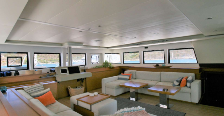 Rent a catamaran in Yacht Haven Marina - Lagoon 62