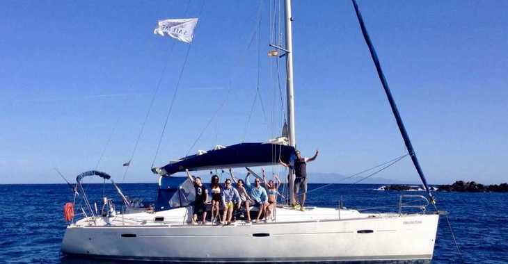 Rent a sailboat in Ibiza Magna - Beneteau Oceanis 43