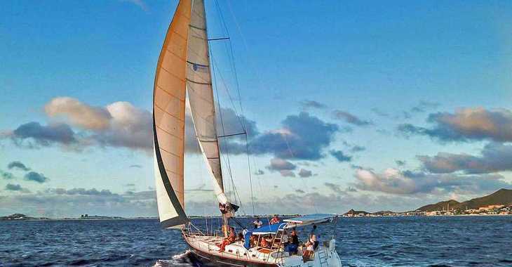 Alquilar velero en Captain Oliver's Marina - Beneteau 53