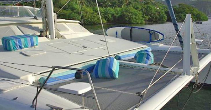 Rent a catamaran in Emerald Bay Marina - Voyage 50