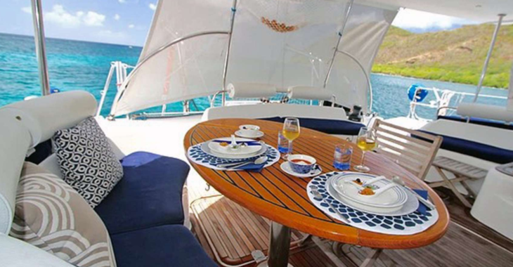 Alquilar catamarán en Blue Lagoon - Privilege Alliaura 49